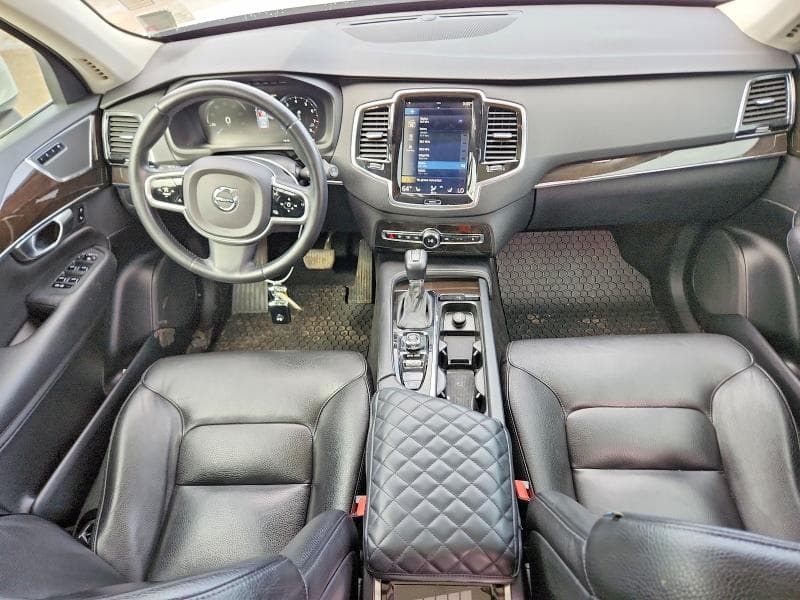 2018 VOLVO XC90 T6 T6 8