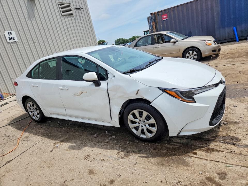 2021 TOYOTA COROLLA LE 4