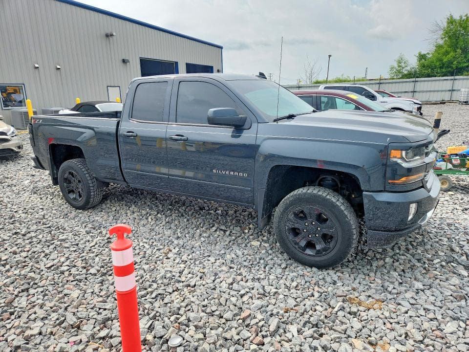 2019 CHEVROLET SILVERADO LD K1500 LT 4