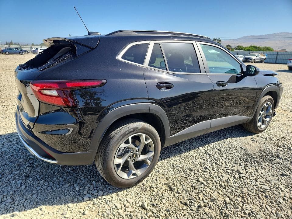 2026 CHEVROLET TRAX 1LT 3