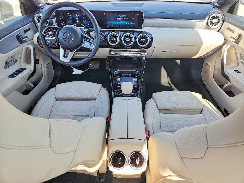 2020 MERCEDES-BENZ CLA 250 8