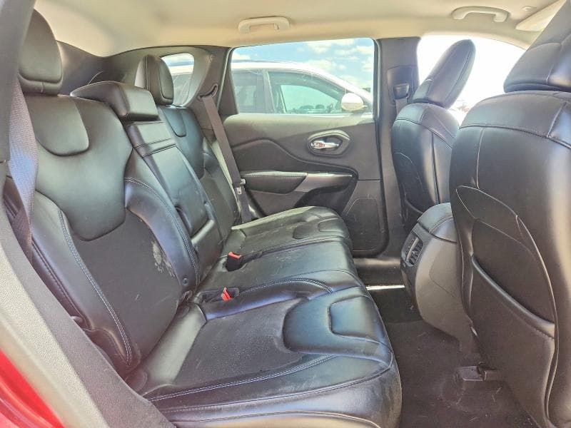 2019 JEEP CHEROKEE LATITUDE PLUS 11