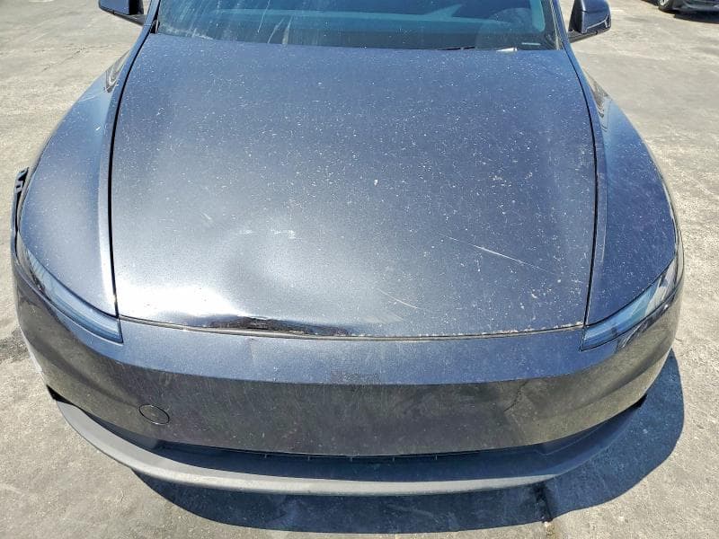 2026 TESLA MODEL Y 11