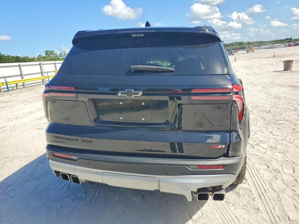 2025 CHEVROLET TRAVERSE Z71 6