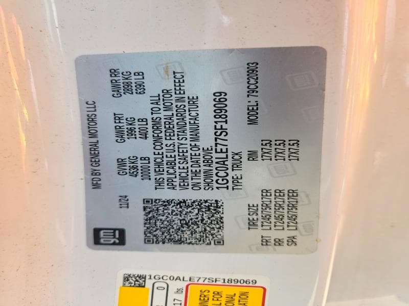 2025 CHEVROLET SILVERADO C2500 HEAVY DUTY C2500 HEAVY DUTY 12