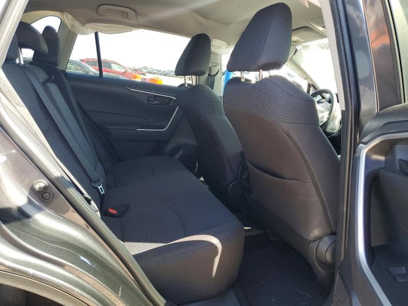 2024 TOYOTA RAV4 LE 10
