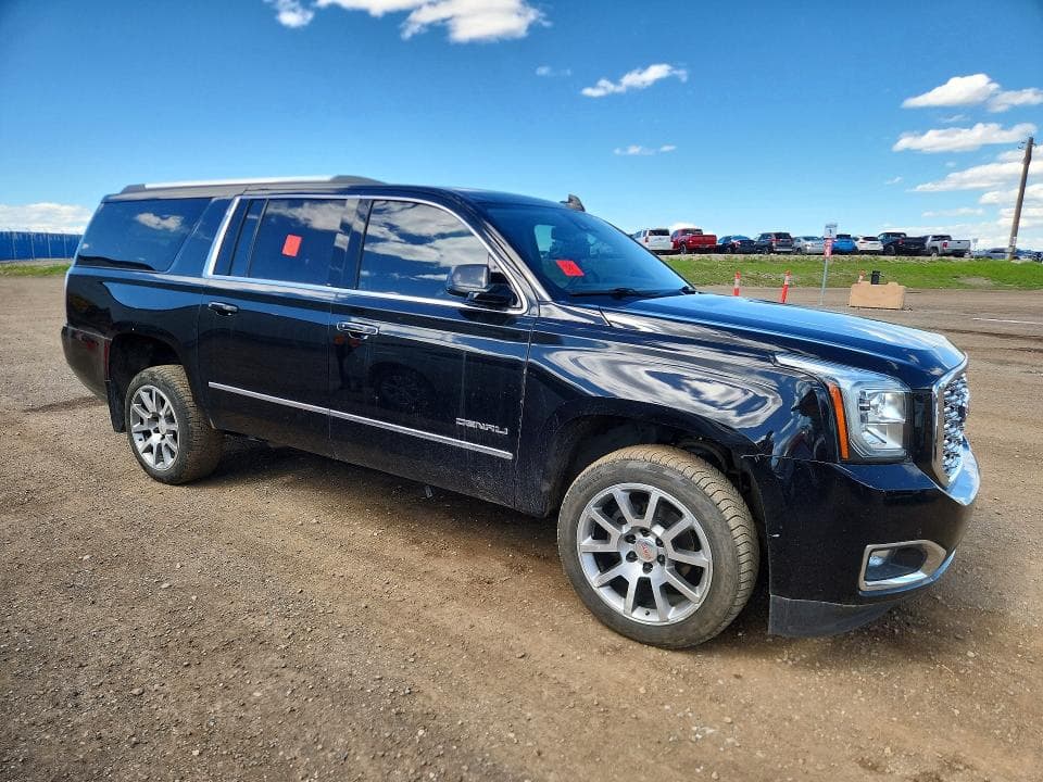 2025 GMC YUKON DENALI 5