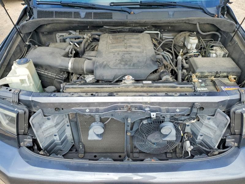 2019 TOYOTA SEQUOIA SR5 SR5 12
