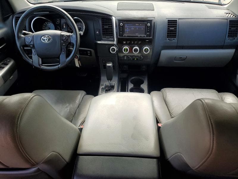 2019 TOYOTA SEQUOIA SR5 SR5 8