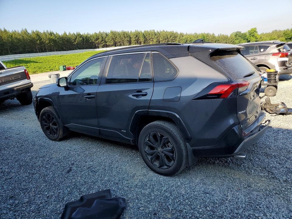 2024 TOYOTA RAV4 XSE 2