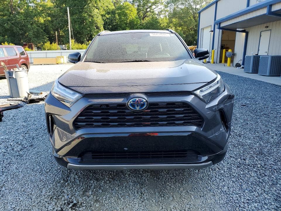2024 TOYOTA RAV4 XSE 5