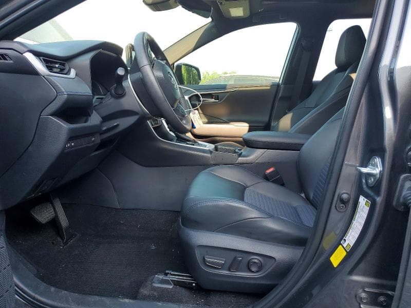 2024 TOYOTA RAV4 XSE 7