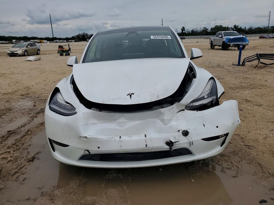 2021 TESLA MODEL Y 6