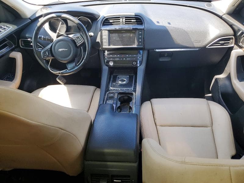 2018 JAGUAR F-PACE PREMIUM PREMIUM 8