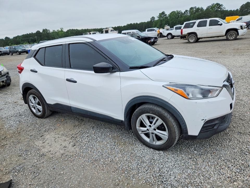 2020 NISSAN KICKS S S 4