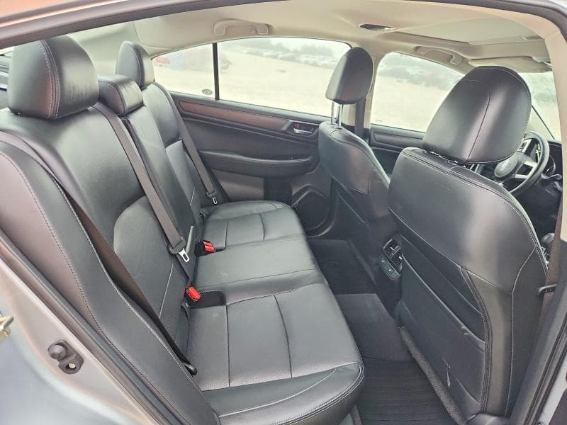 2017 SUBARU LEGACY 3.6R LIMITED 10