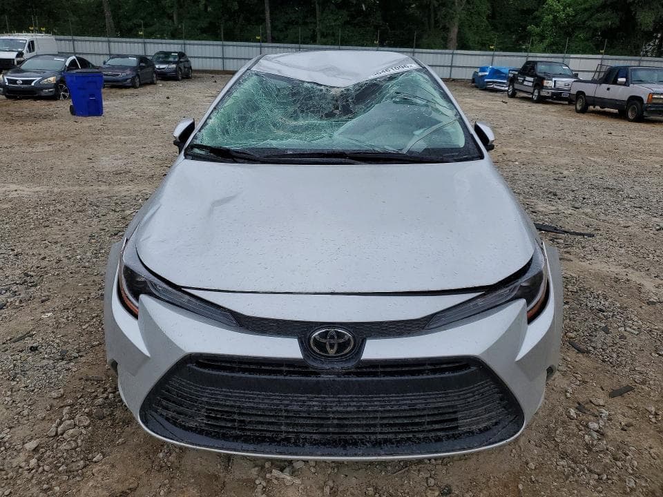 2026 TOYOTA COROLLA LE LE 5