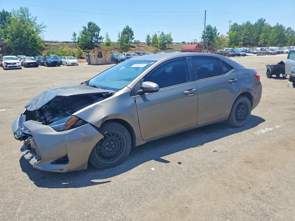 2018 TOYOTA COROLLA LE 1
