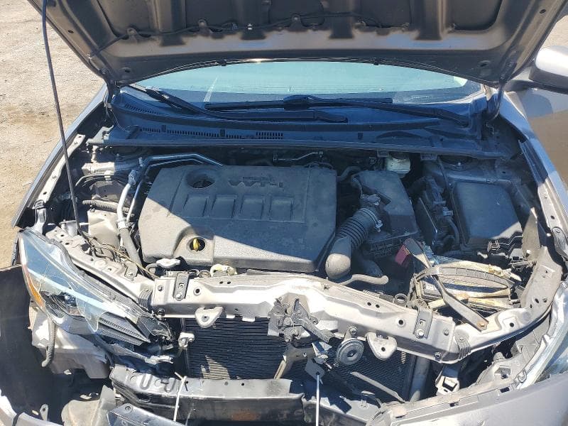 2018 TOYOTA COROLLA LE 11