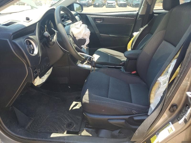 2018 TOYOTA COROLLA LE 7