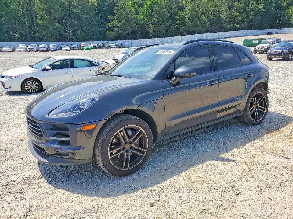 2021 PORSCHE MACAN - 1