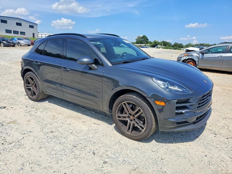 2021 PORSCHE MACAN 4