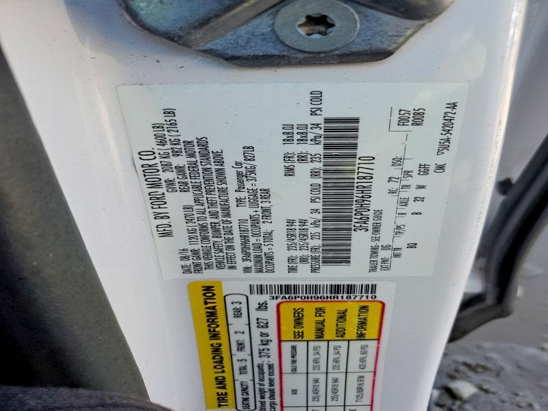2017 FORD FUSION SE 12