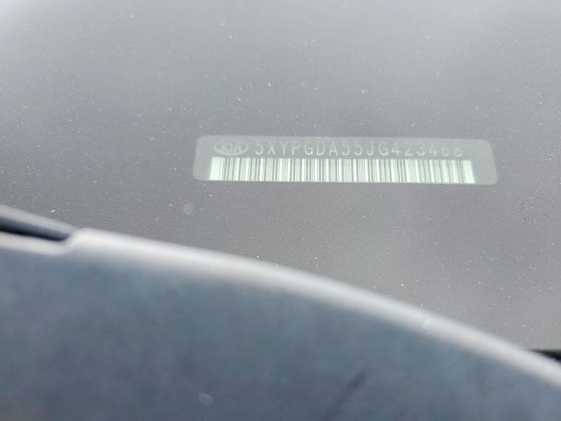 2018 KIA SORENTO LX V6 13