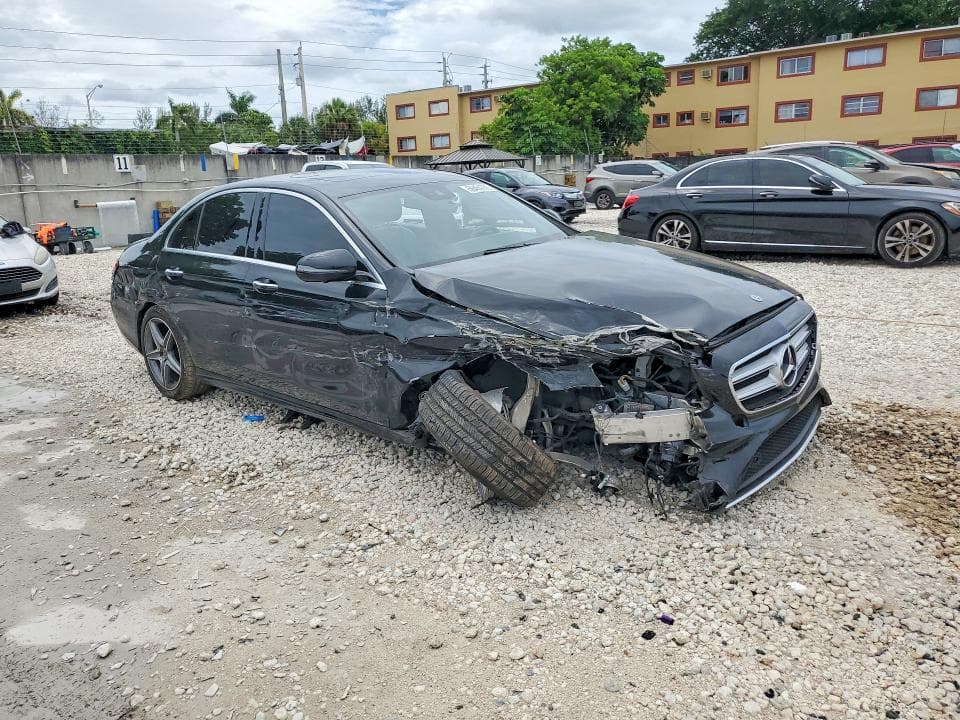 2019 MERCEDES-BENZ E 300 4