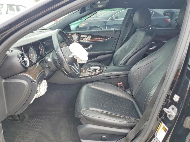 2019 MERCEDES-BENZ E 300 7