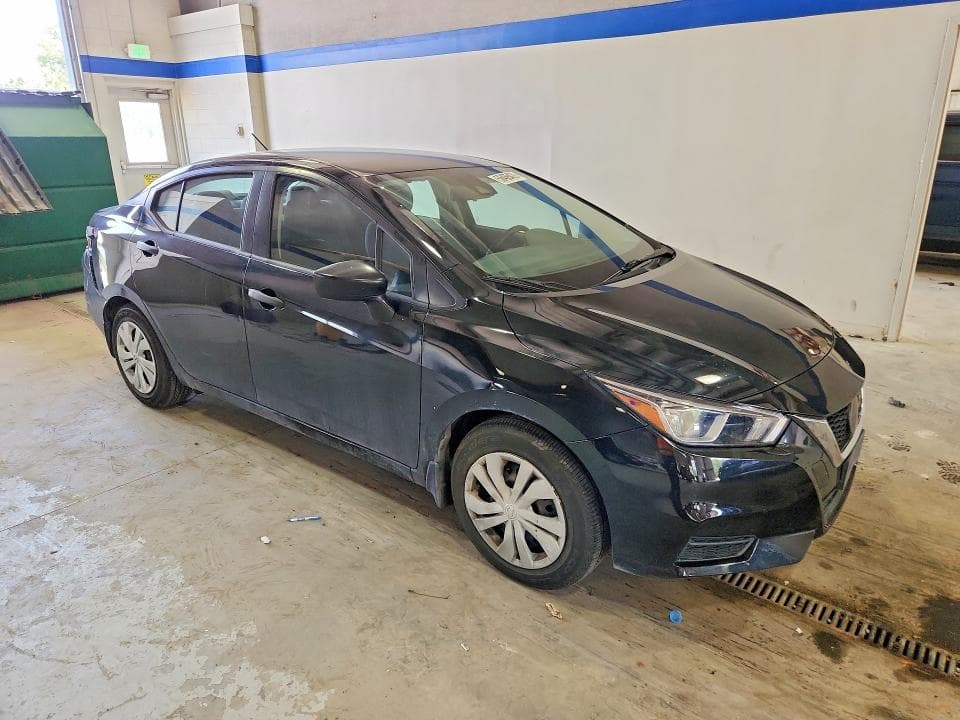 2020 NISSAN VERSA S 4