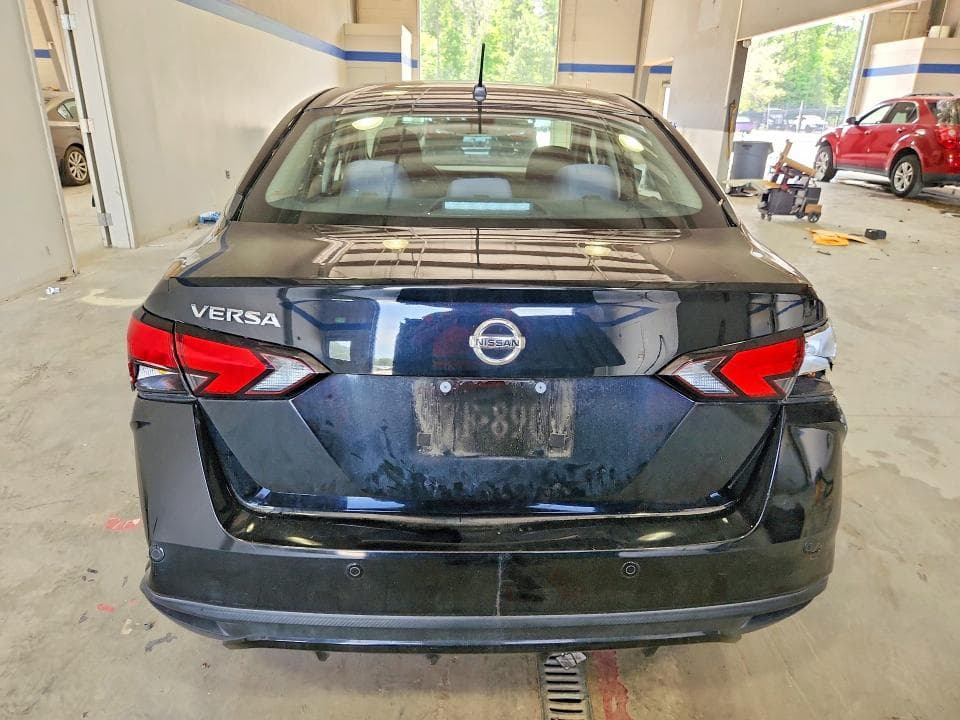 2020 NISSAN VERSA S 6