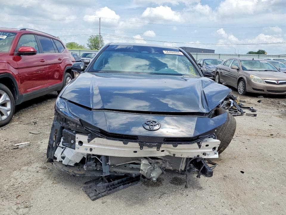 2026 TOYOTA CAMRY SE 5