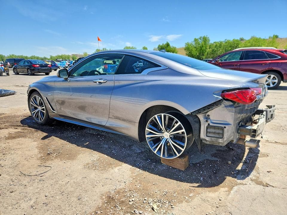 2019 INFINITI Q60 3.0T LUXE 2