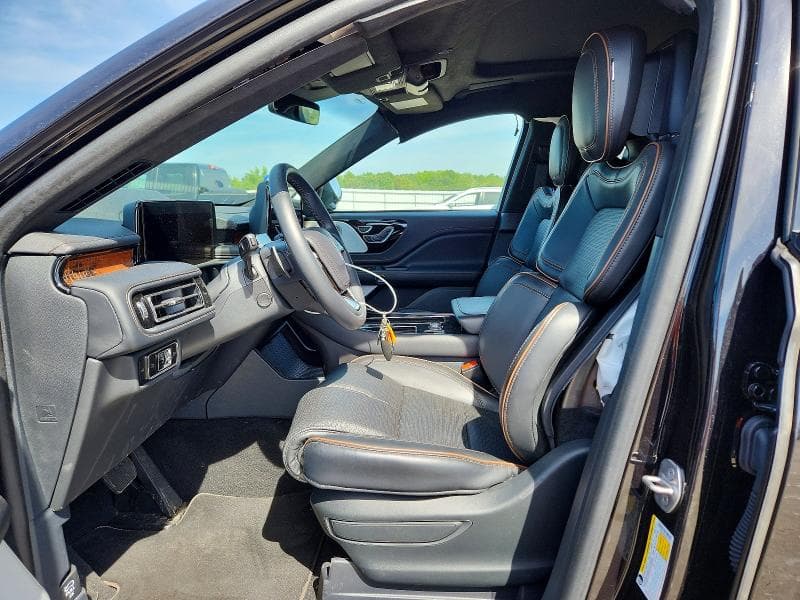 2025 LINCOLN AVIATOR BLACK LABEL 7