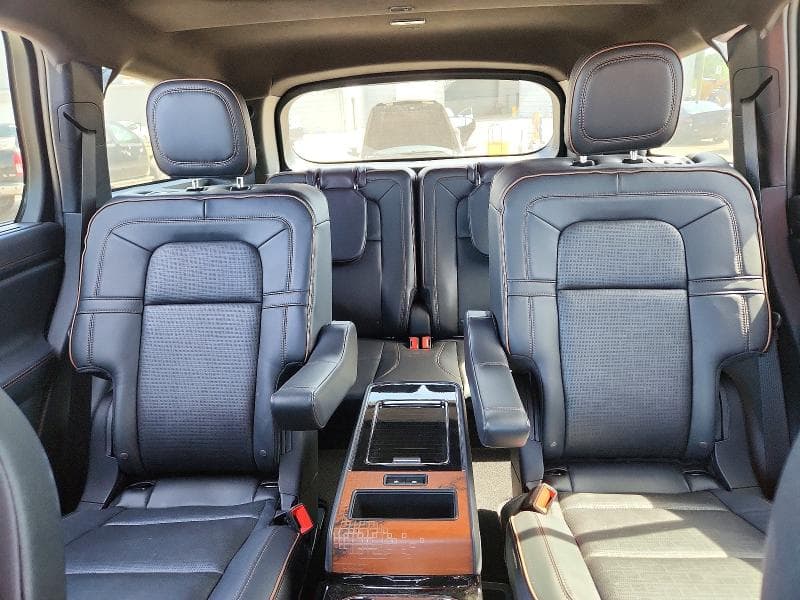 2025 LINCOLN AVIATOR BLACK LABEL 10