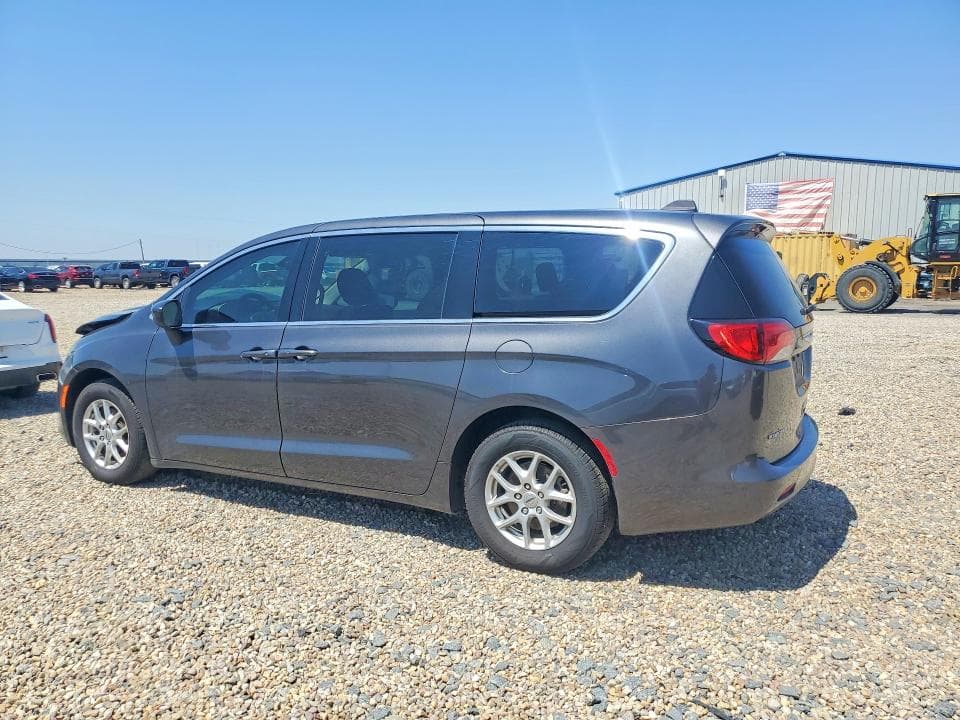 2023 CHRYSLER VOYAGER LX LX 2