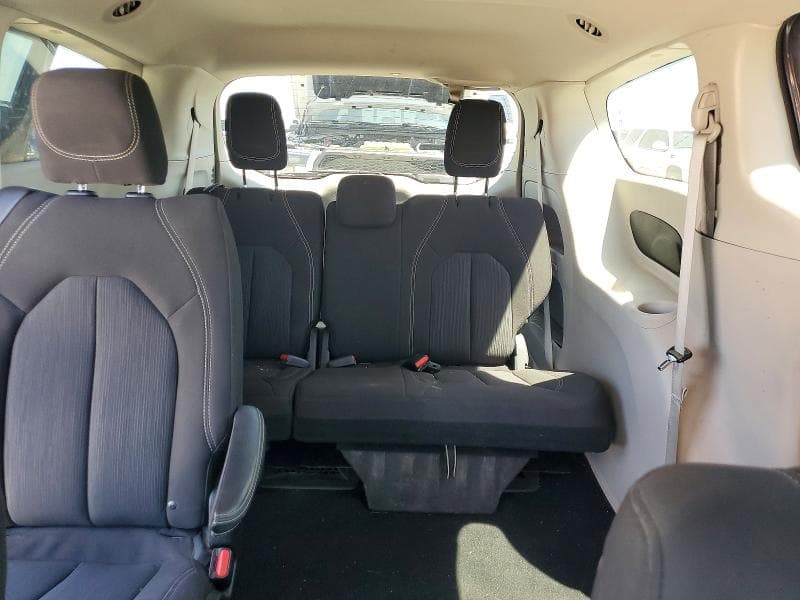 2023 CHRYSLER VOYAGER LX LX 10