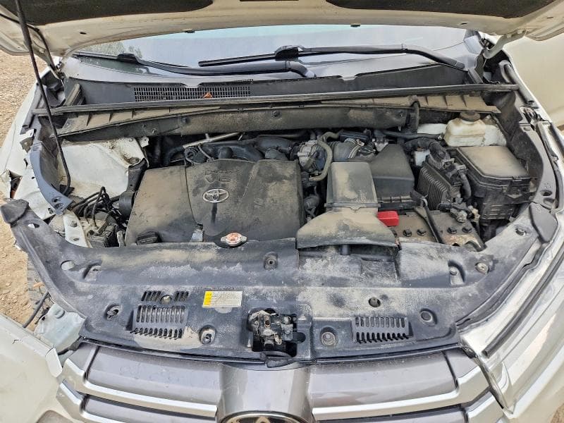 2019 TOYOTA HIGHLANDER XLE XLE 12