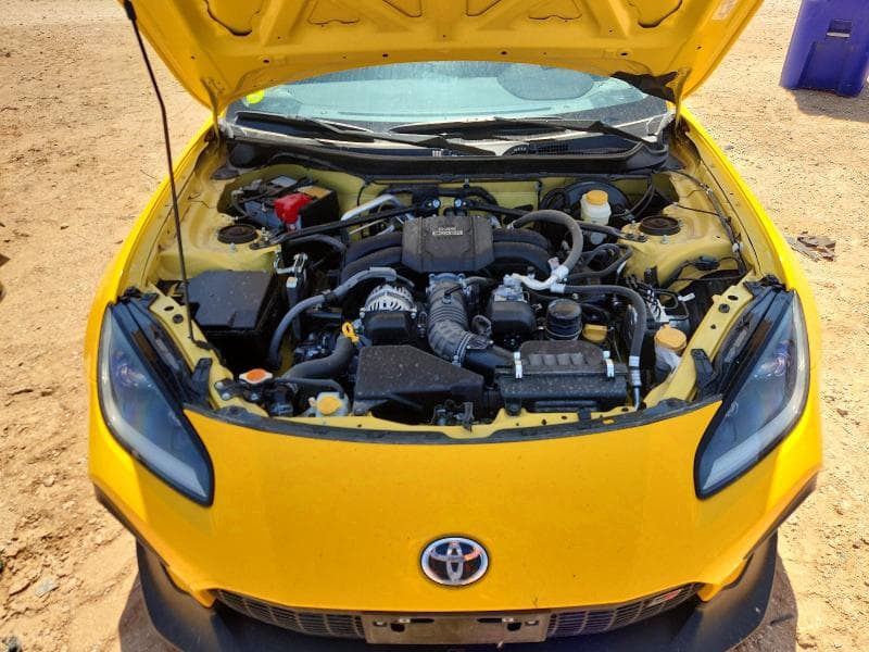 2026 TOYOTA GR 86 YUZU EDITION YUZU EDITION 11