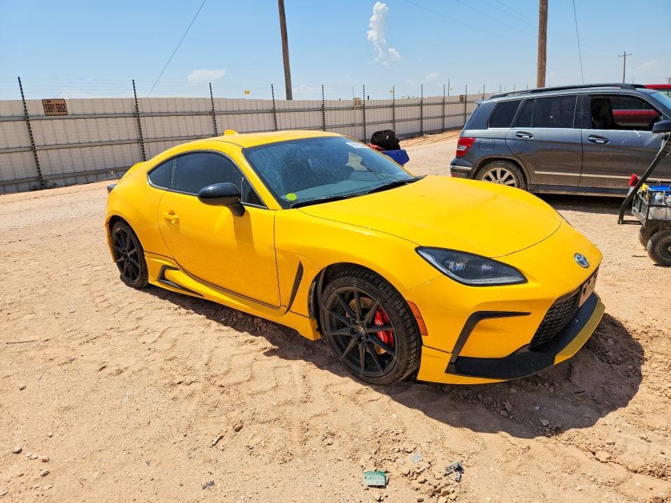 2026 TOYOTA GR 86 YUZU EDITION YUZU EDITION 4