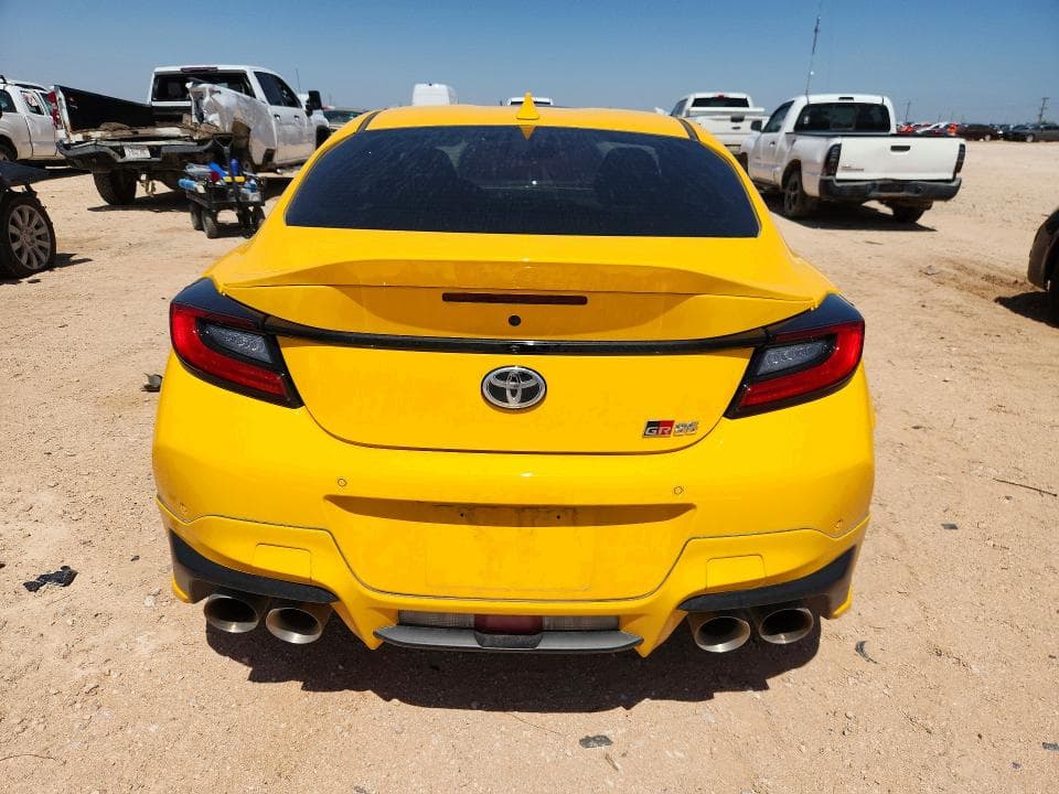 2026 TOYOTA GR 86 YUZU EDITION YUZU EDITION 6