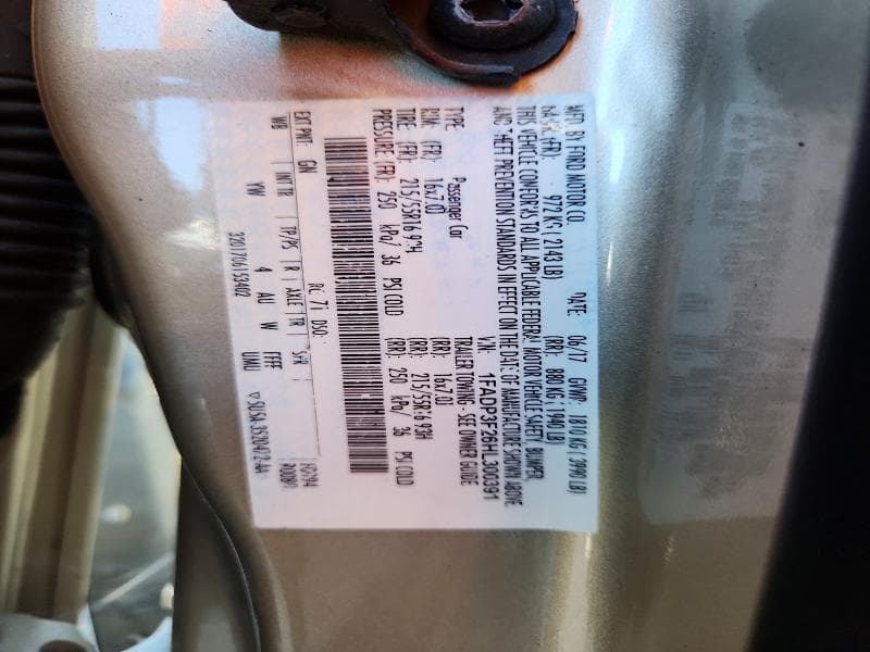 2017 FORD FOCUS SE 12