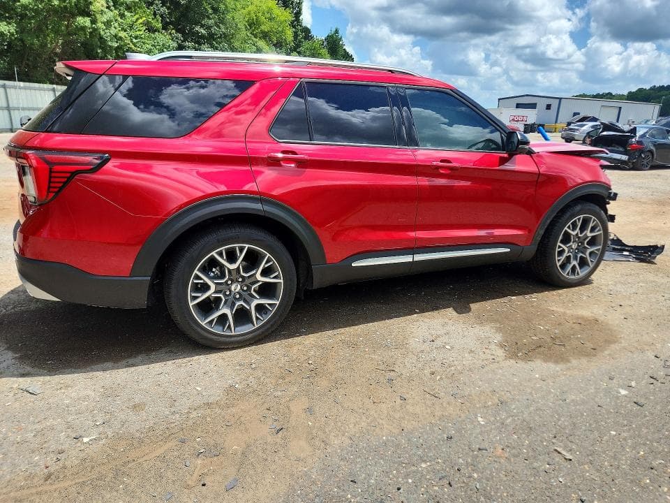 2025 FORD EXPLORER PLATINUM 3