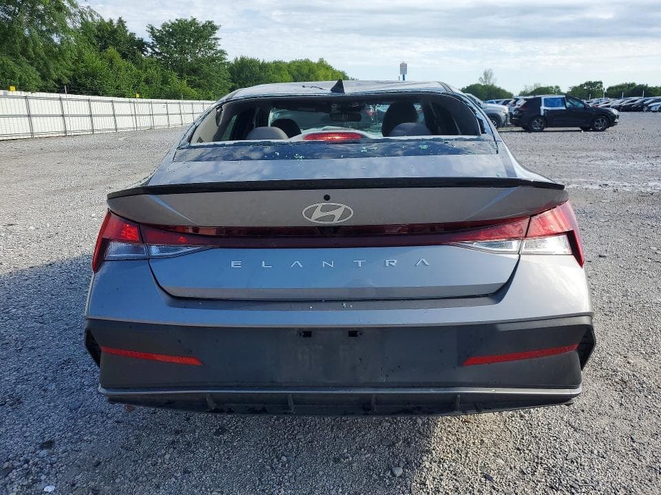 2025 HYUNDAI ELANTRA SEL SPORT 6
