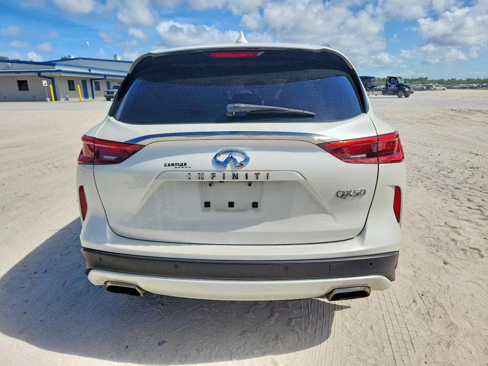 2021 INFINITI QX50 LUXE 6