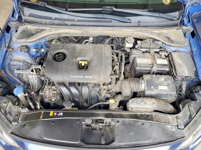 2017 HYUNDAI ELANTRA SE 11