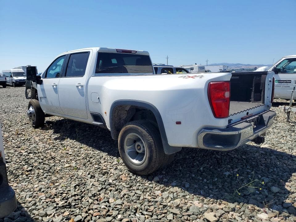 2022 CHEVROLET SILVERADO K3500 LT 2