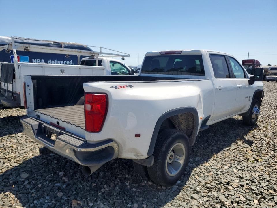 2022 CHEVROLET SILVERADO K3500 LT 3