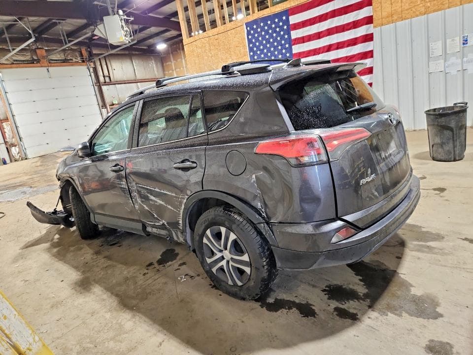 2017 TOYOTA RAV4 LE 2